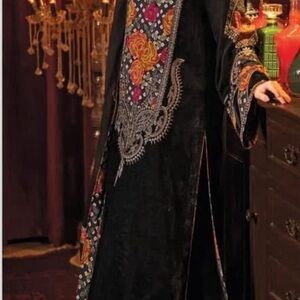 Latest collection medium to large size dress
Velvet latest collection